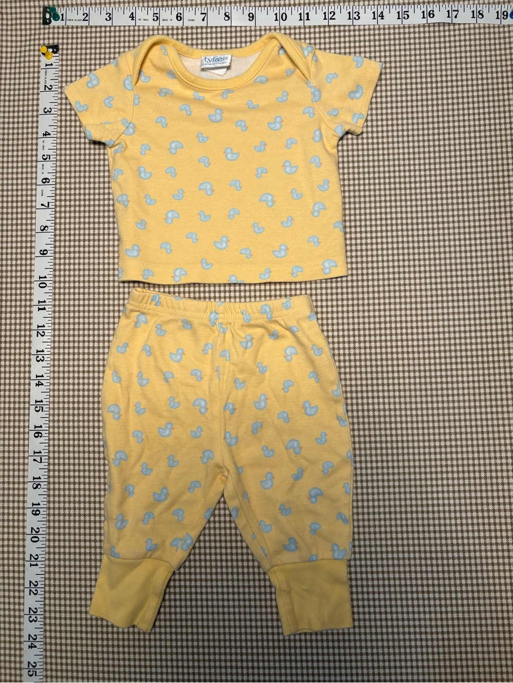 Vintage Y2K Tykes Duck Print 2 Piece Outfit Set Size 0-3 Months